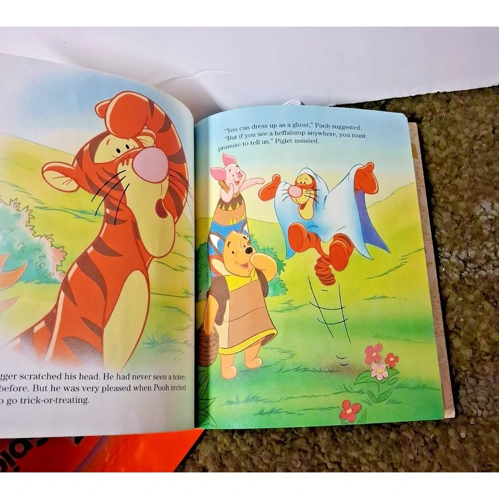 Disney Winnie The Pooh Trick Or Treat Little Golden Book 1997 First Edition